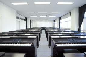 Music room (2F）