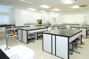 Phòng thí nghiệm 1 (tầng 5)