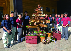 西諸県地区花き振興会PR事業　生駒高原葡萄酒工房前（2019年9月）