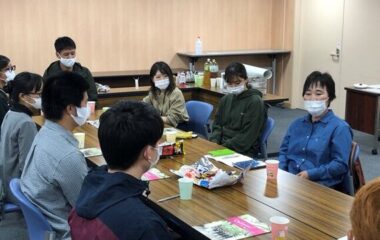 宮崎で頑張っている農業女子「Hinata・あぐりんぬ」さんが来学され農業女子プロジェクトキックオフミーティングを行いました。