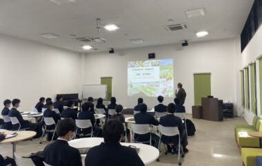 【見学会レポート】大分県立久住高原農業高校1年生が都城キャンパスを訪れました